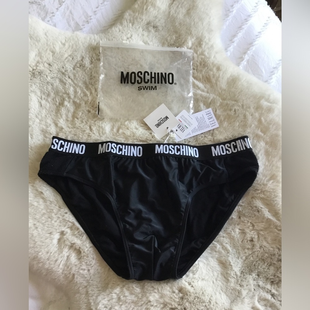 NWT Men’s Moschino Speedo Swim Briefs - Picture 4 of 9